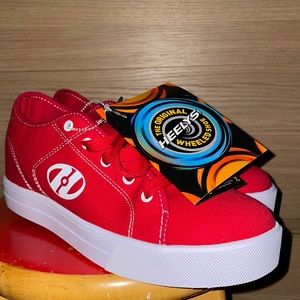 Heelys red skate shoe size 8 deep red color